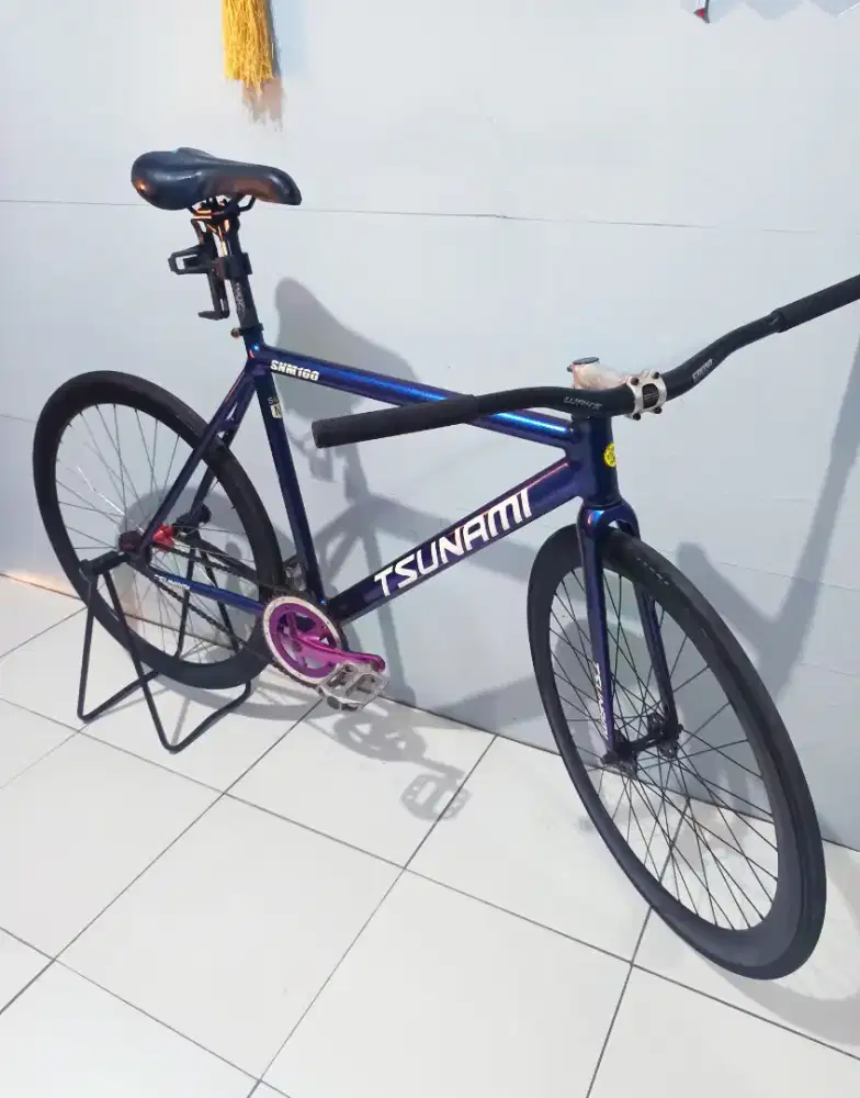 Sepeda Fixie Tsunami Snm100
