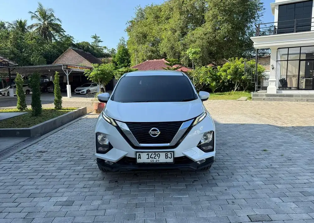 NEW LIVINA VE MATIC 2019