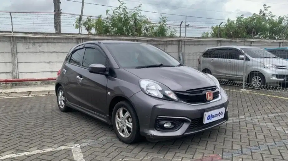 KM RENDAH - Honda Brio Satya 1.2 E Bensin-AT 2017 SAFN