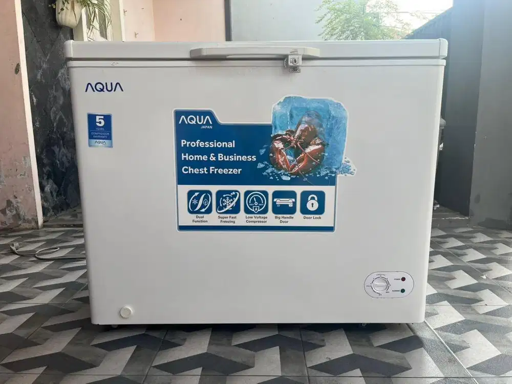freezer aqua 200 liter