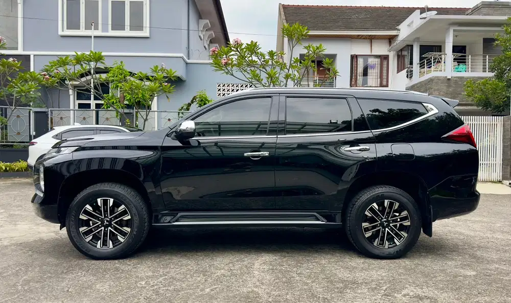 Mitsubishi Pajero Sport Dakar 4x2 ULTIMATE