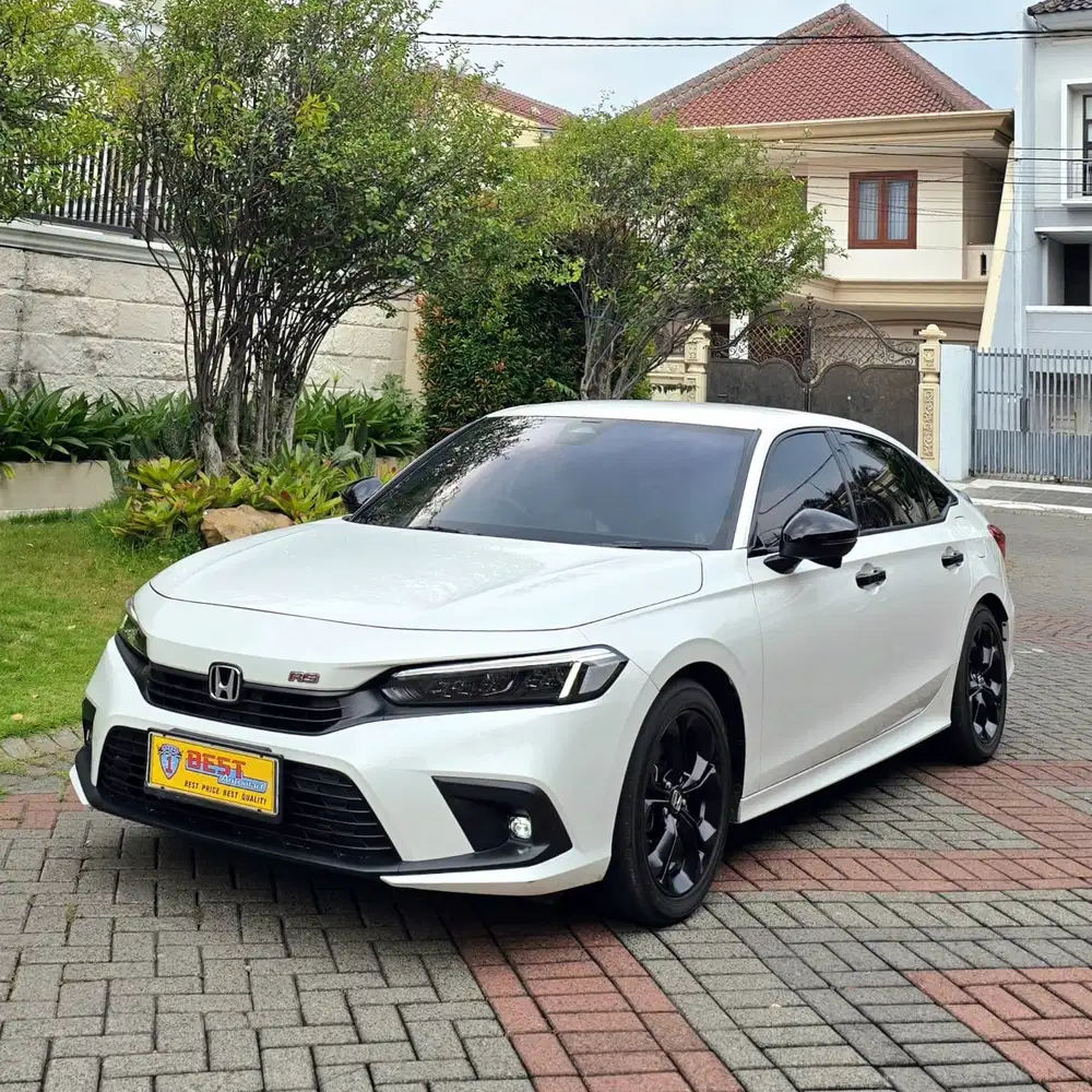 Honda Civic 1.5 RS Turbo 2024 Putih - Low KM 14rb Record Bengkel Resmi