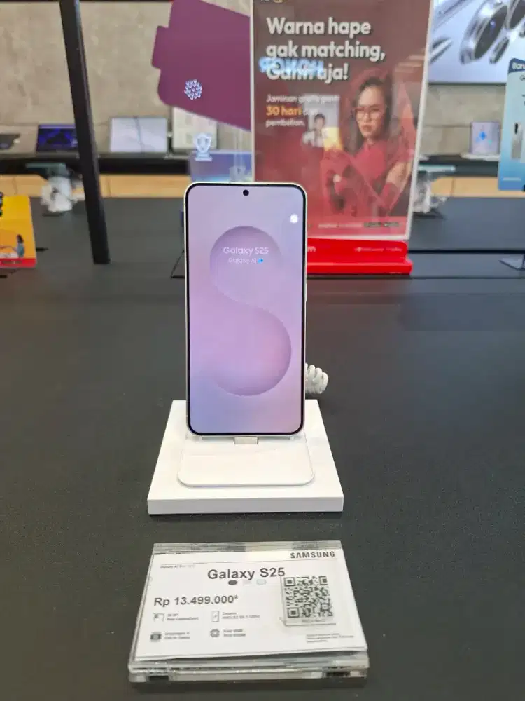 Samsung S26 // 256GB // Mint