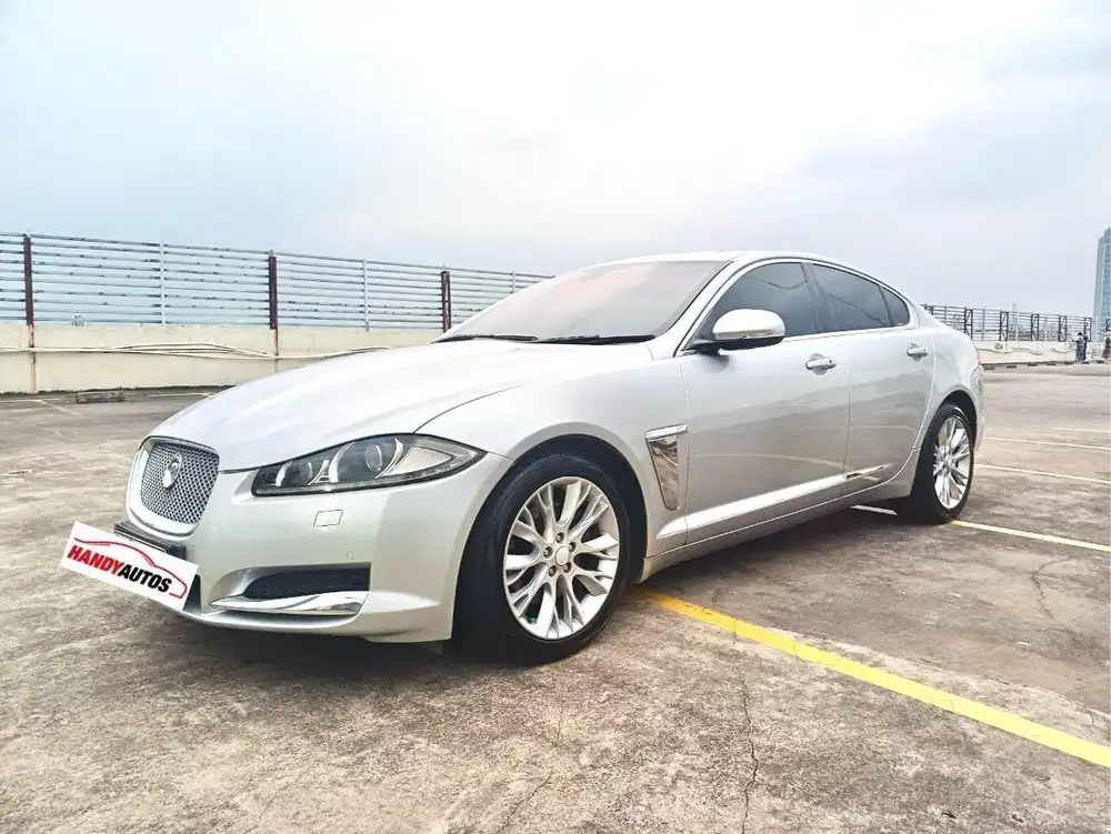 Jaguar XF Tahun 2011 Facelift Automatic Silver Metalik