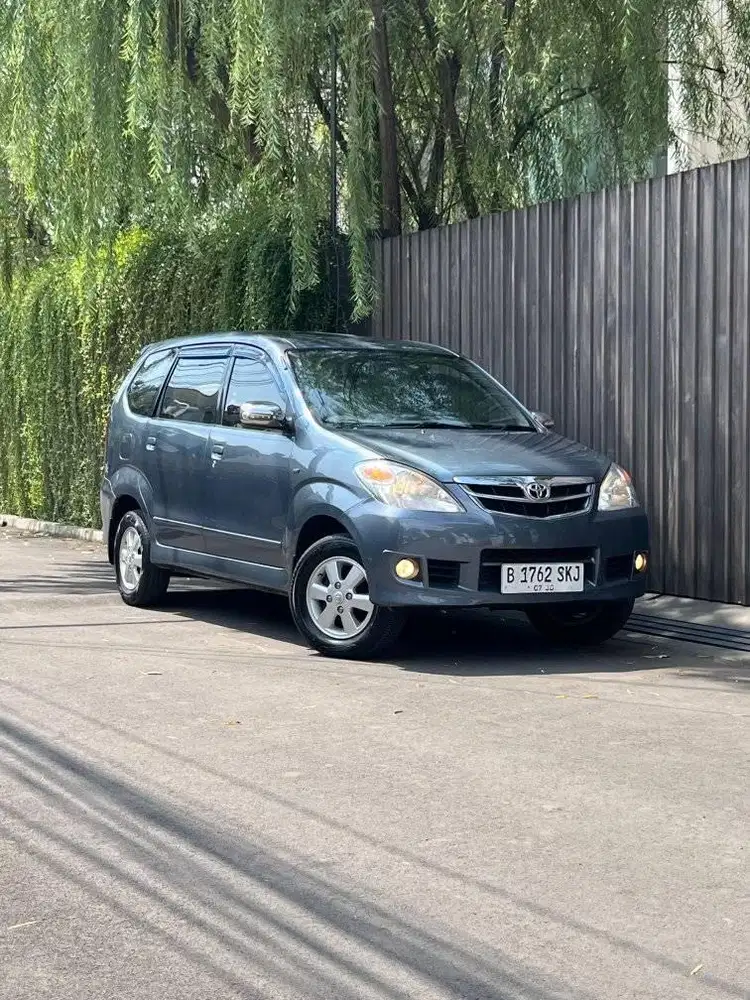 Toyota Avanza 1.3 G AT matic 2010 abu bandung jakarta