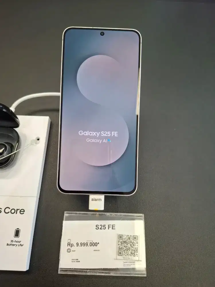 Samsung S25 FE // 8 256GB // Navy