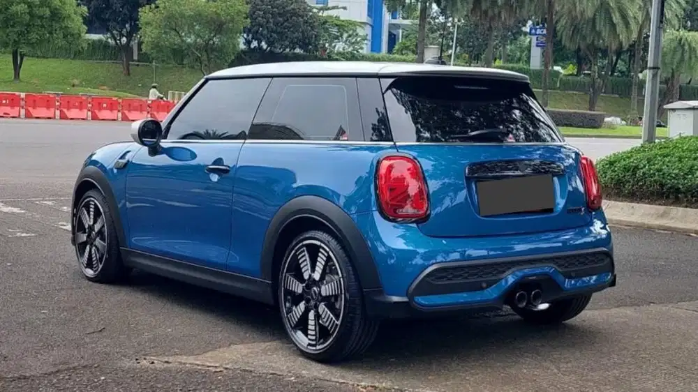 KM 2rb MINI COOPER S 2024 NIK 2023