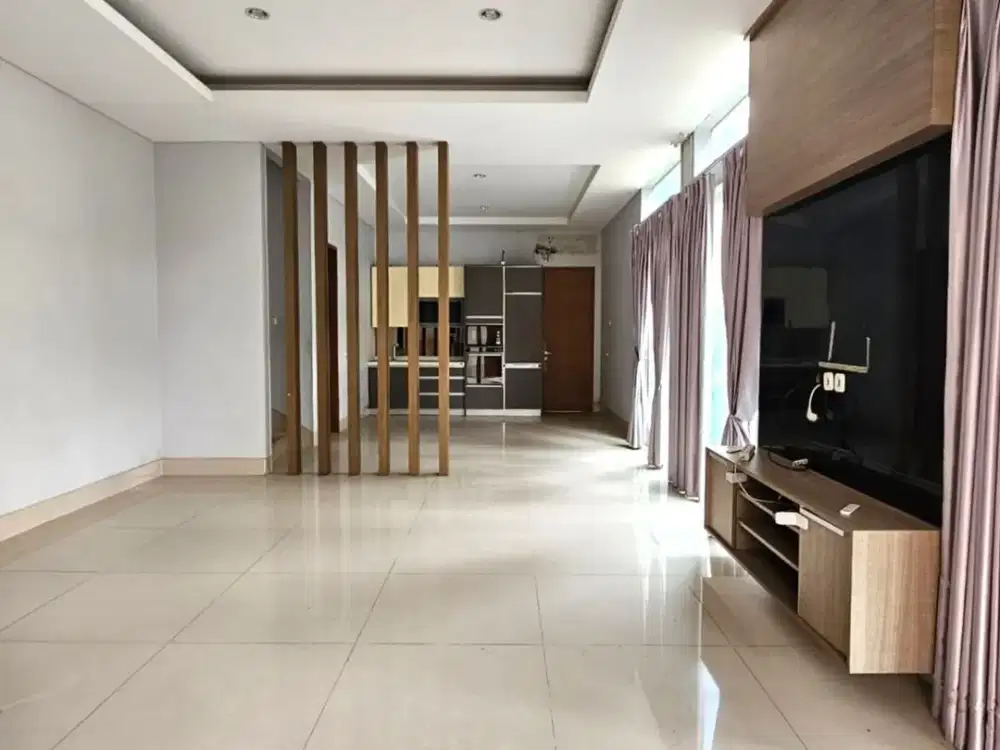 Rumah hoek 2lt 11x20 221m type 4KT Pondok Pinang Jakarta Selatan