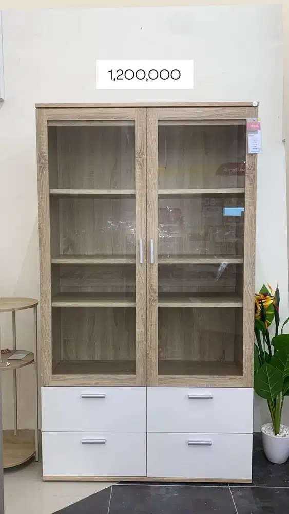 lemari buku promo angkat display