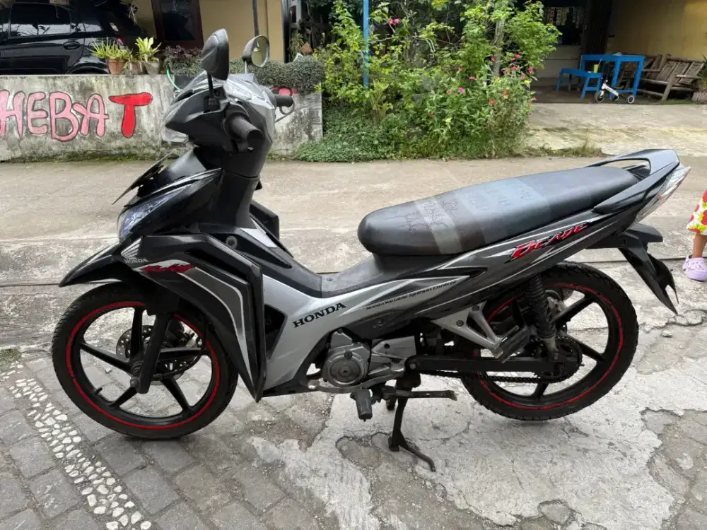 Blade karburator THN 2012 plat AB Bantul
