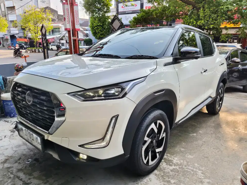 BERGARANSI 4thn Nissan Magnite Premium cvt Turbo 2025  TT raize rocky