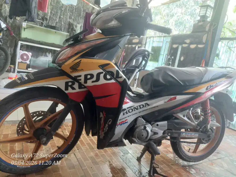 Jual motor bebek honda Blade 2014