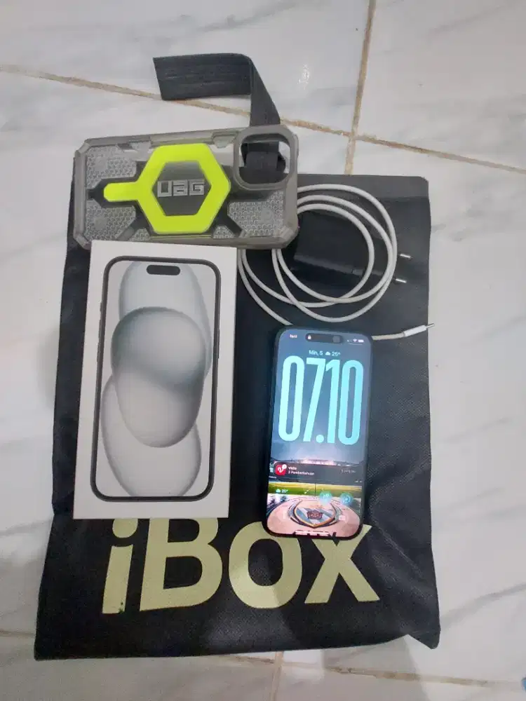 Iphone 15, 128Gb, Hitam