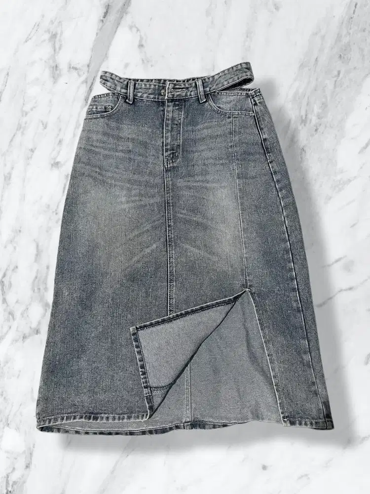 Highwaist Retro, Warpath