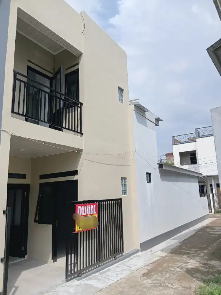 JUAL RUMAH BARU 2 LANTAI DEKAT ALUN-ALUN CIMAHI