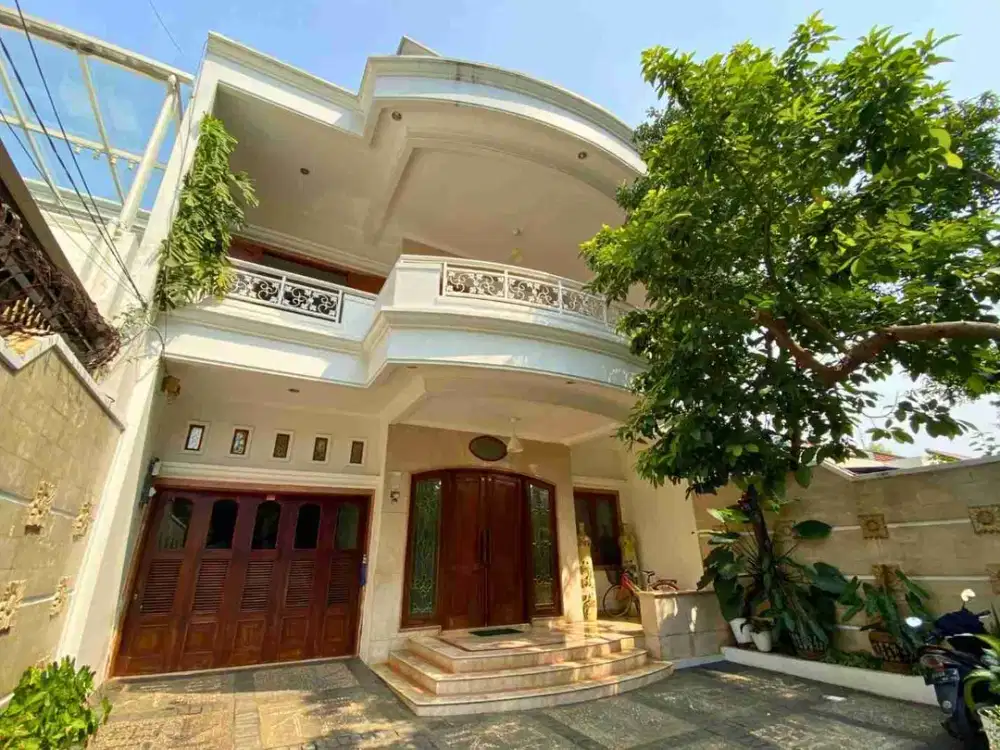 Turun Harga Rumah Mewah Siap Huni Di Dalam Komplek Elite Pondok Indah