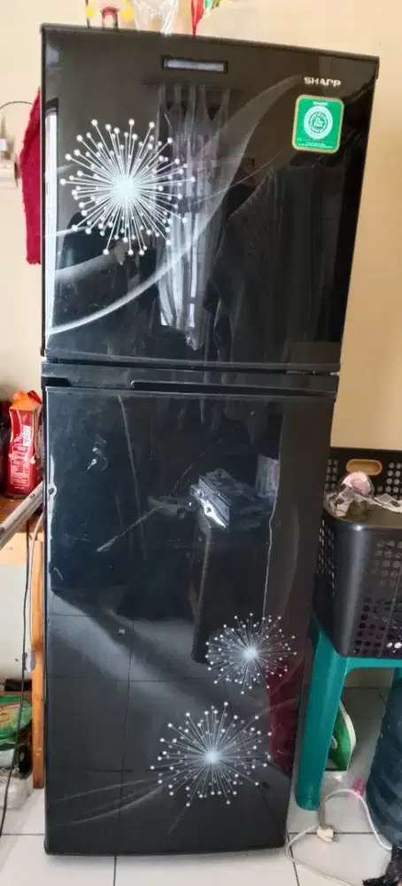 Kulkas Sharp 2 Pintu 256 Liter Normal