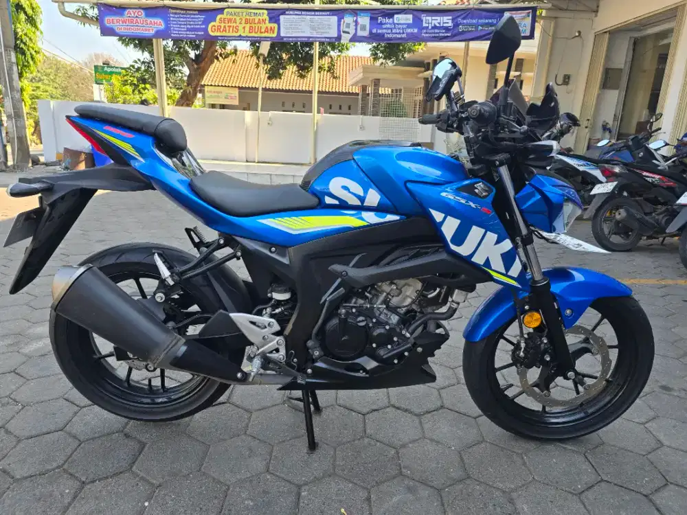 GSX S150 LOW km ISTIMEWA