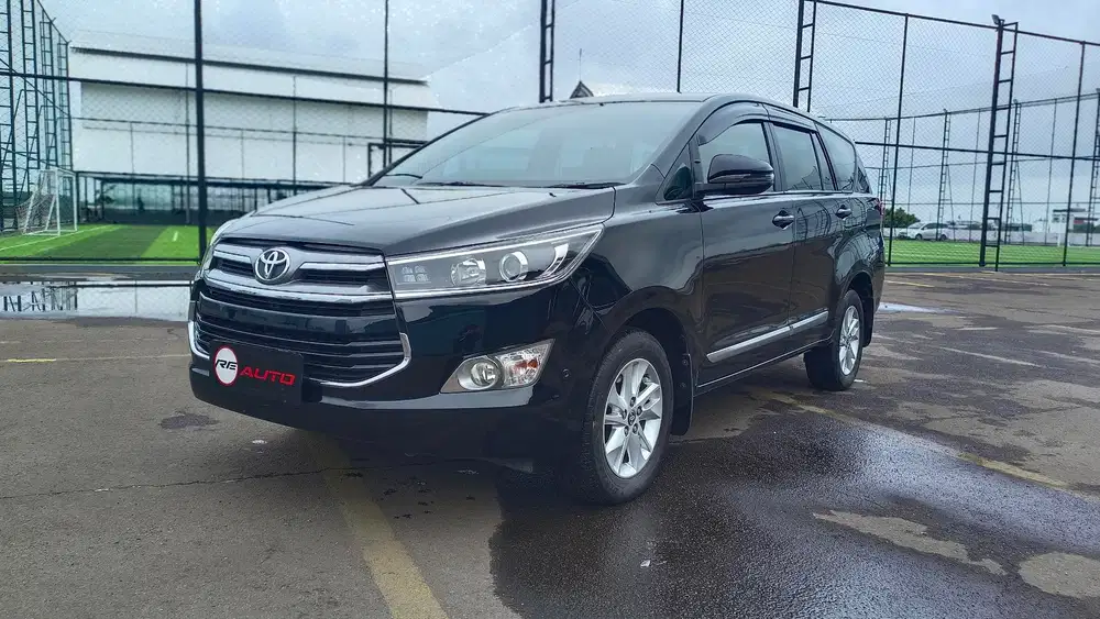 Toyota innova V AT DIESEL 2021