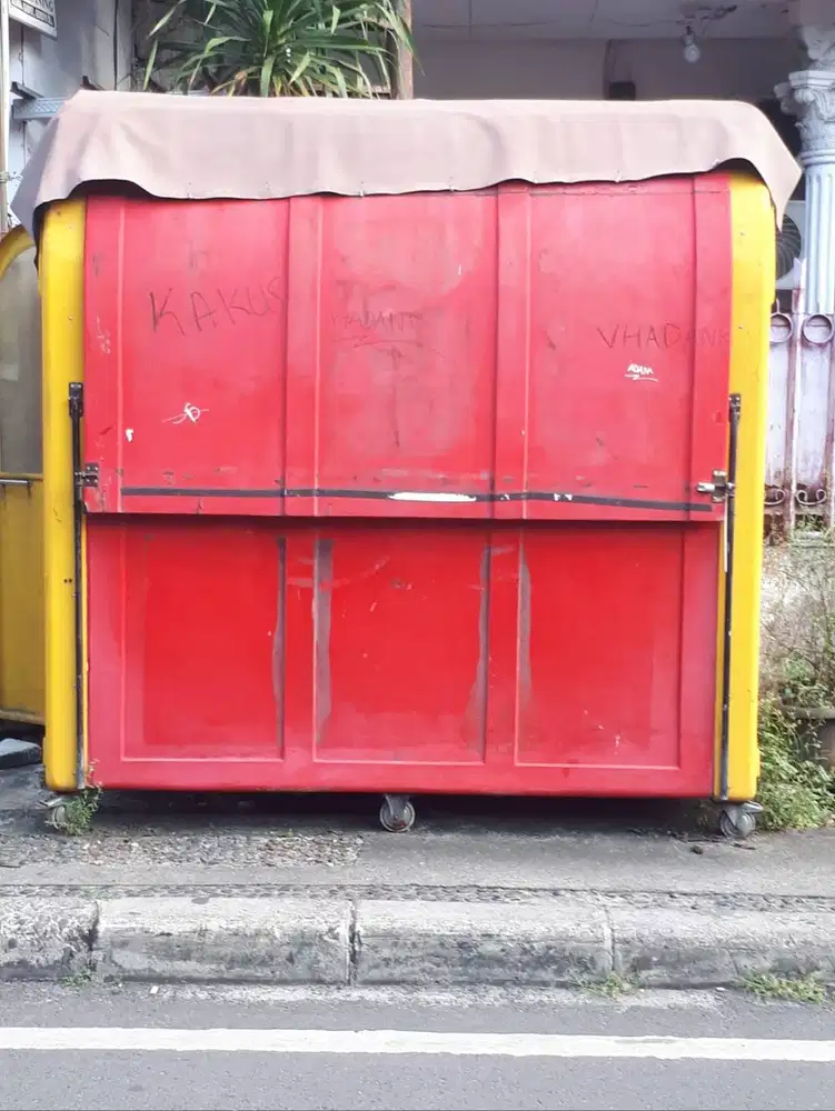 Dijual booth cointener