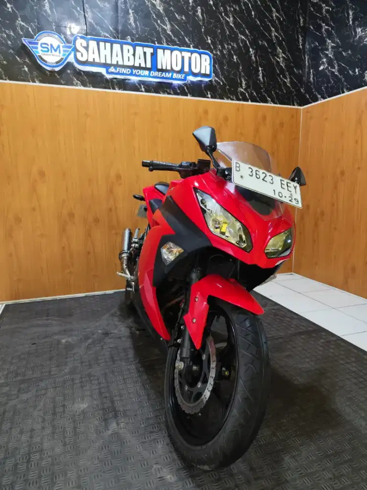 KAWASAKI NINJA 250 FI TAHUN 2014 KM LOW SIAP PAKAI