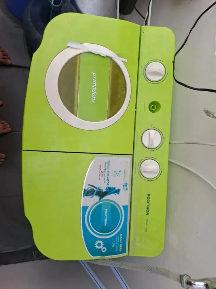 dijual cepat mesin cuci polytron