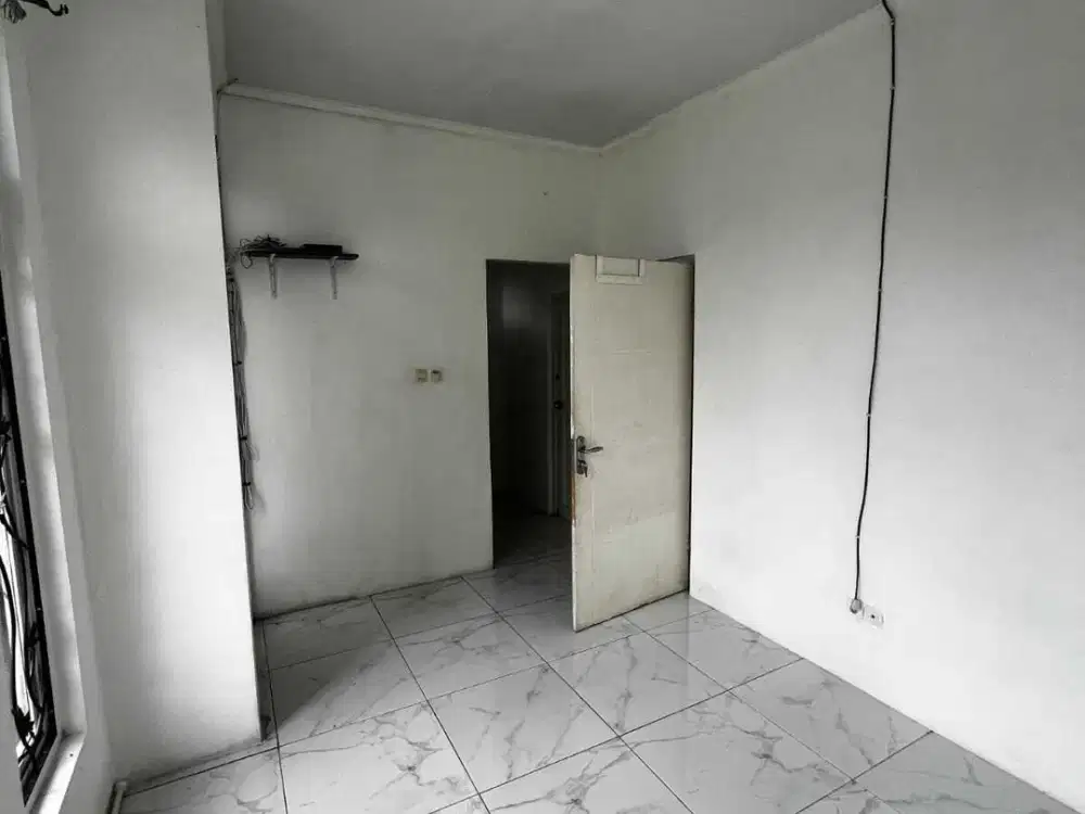 Dijual Rumah siap huni di cluster cinere, satu km dr pintu tol Limo, akses jalan besar