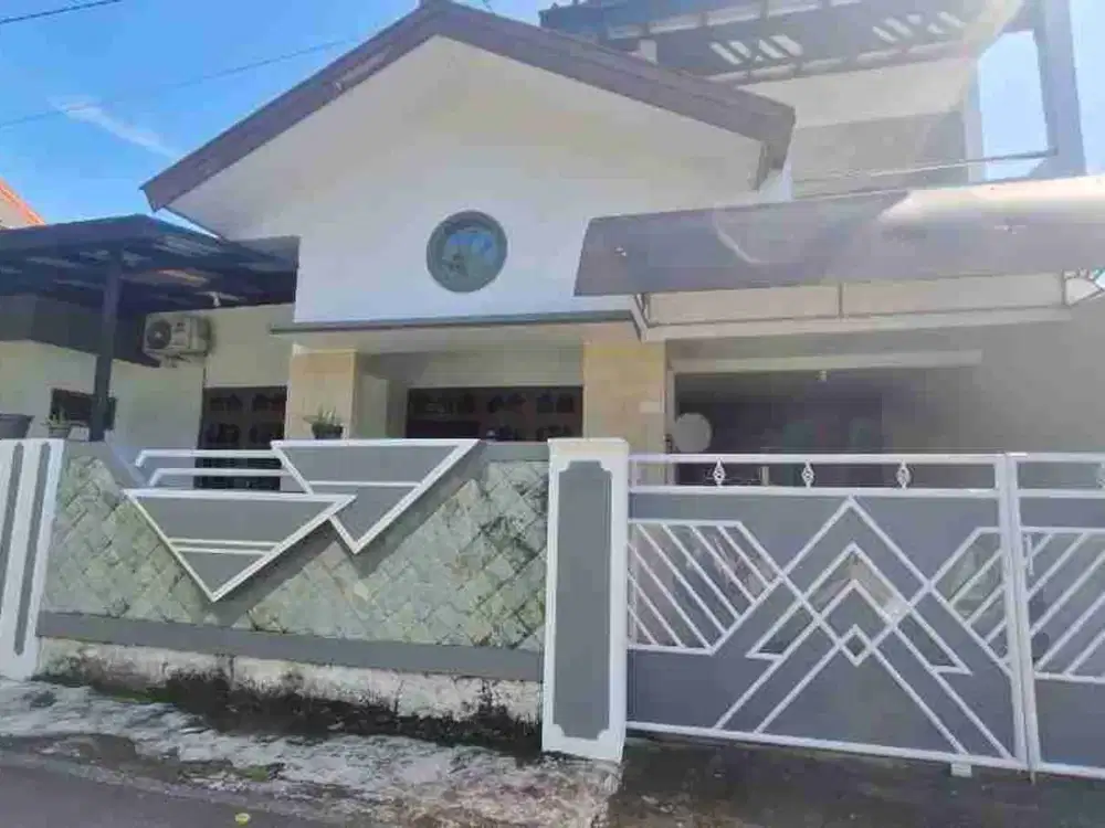 RUMAH DI GOMBEL PERMAI NGESREP BANYUMANIK SEMARANG