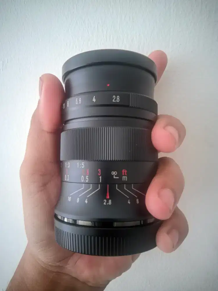 Lensa kamera 7artisan 60mm