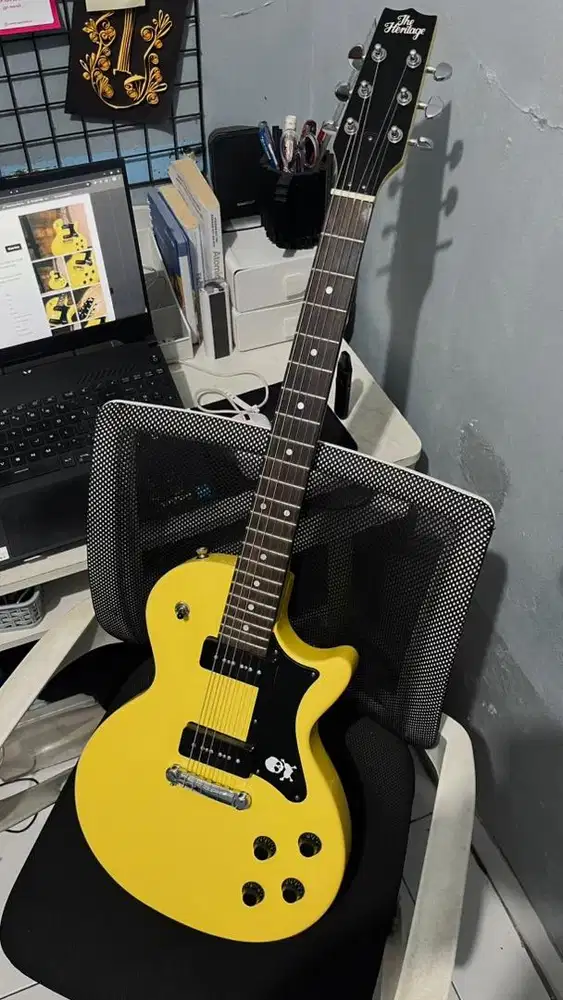 Heritage Ascent H-137 P90 Marigold Yellow