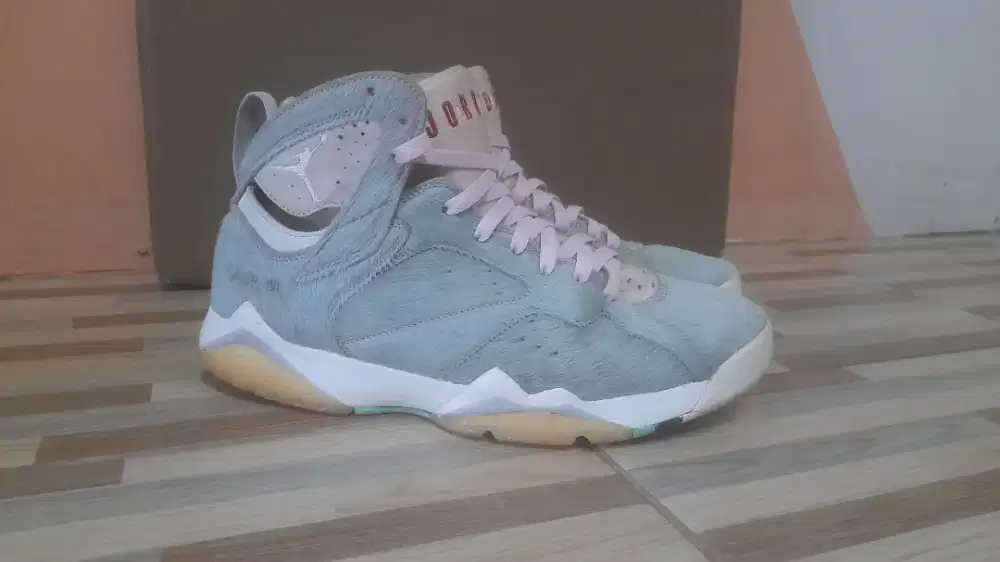 Sepatu sneakers Air Jordan 7 hare 2.0 original 100%