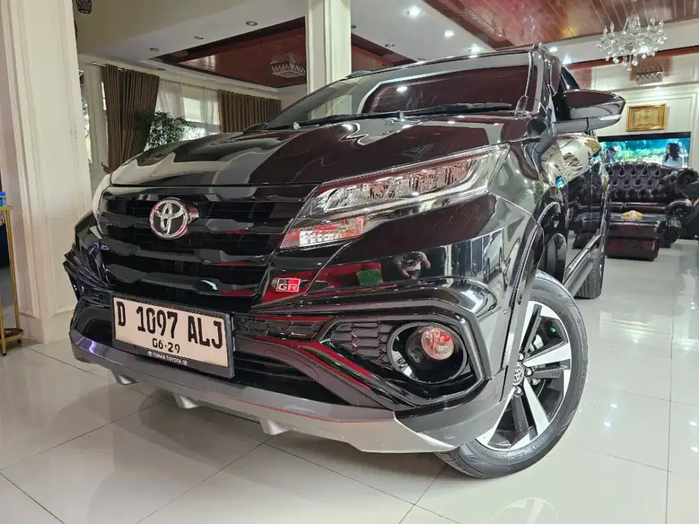 Rush GR 1.5 2024 Automatic Hitam