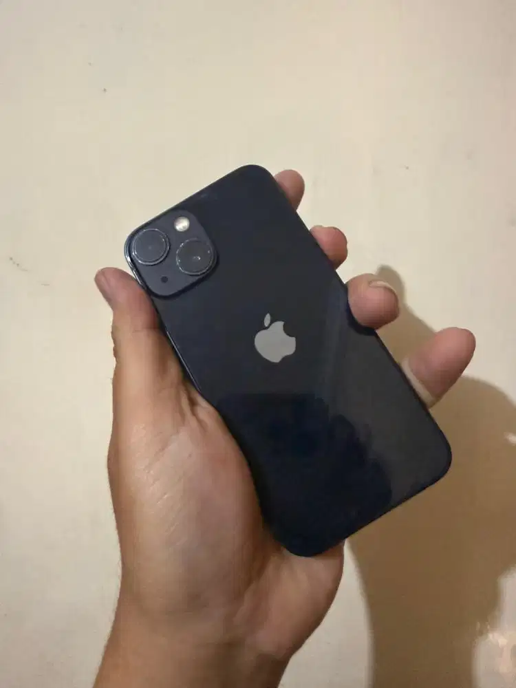 Iphone 13 mini 128 Hitam