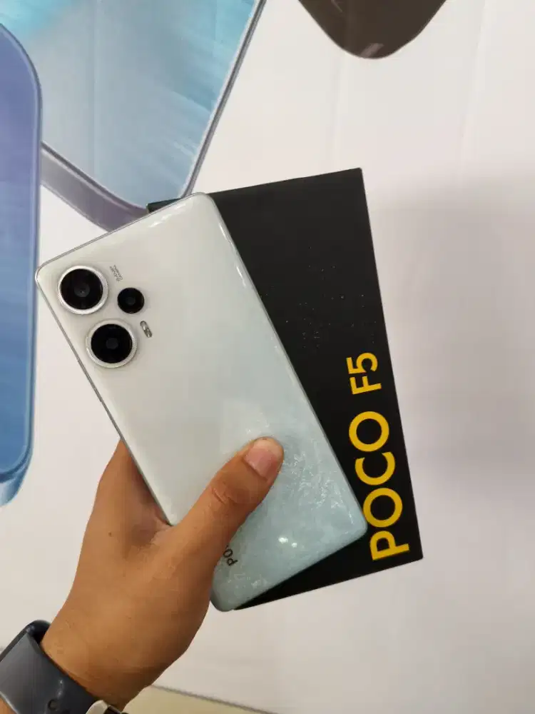 Poco f5 5g ram 8/256 second