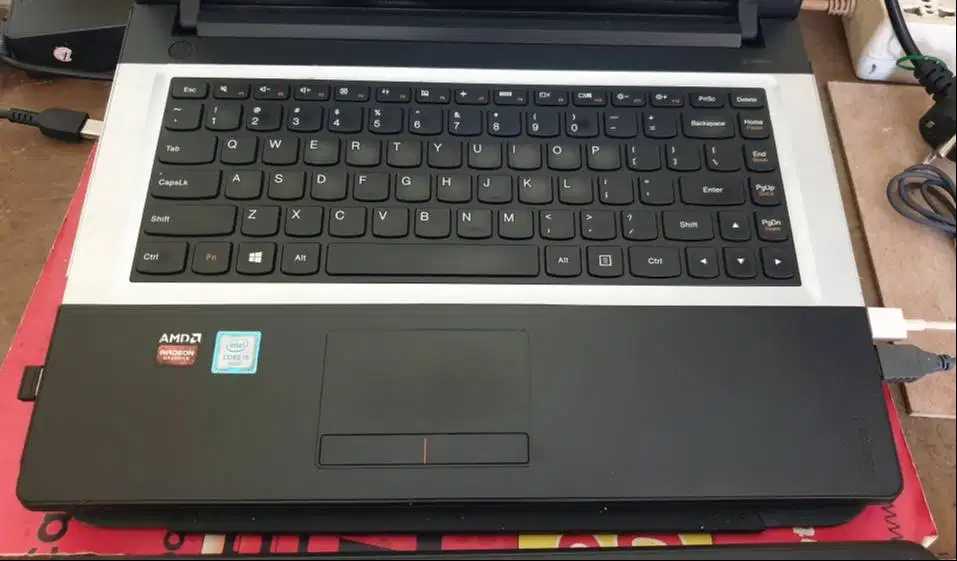 Laptop Spek Game Core i5 Radeon R5 2GB RAM 6GB HDD 1TB Harga Nett 1.8