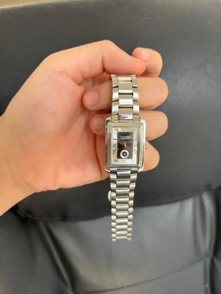 Jam tangan wanita Emporio Armani