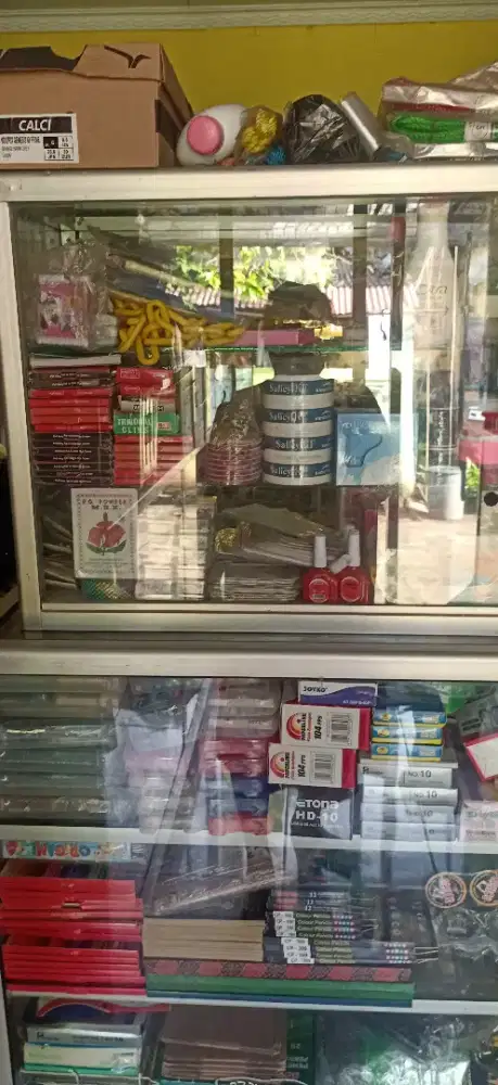 Di jual eta rokok atau eta kecil