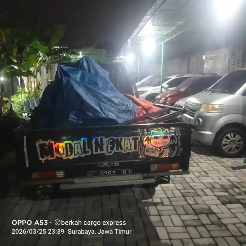 Persewan picup dan sopir