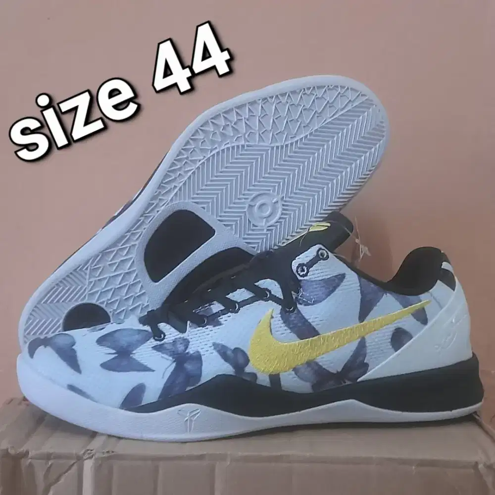 Sepatu basket nike kobe 8 protro mambacita