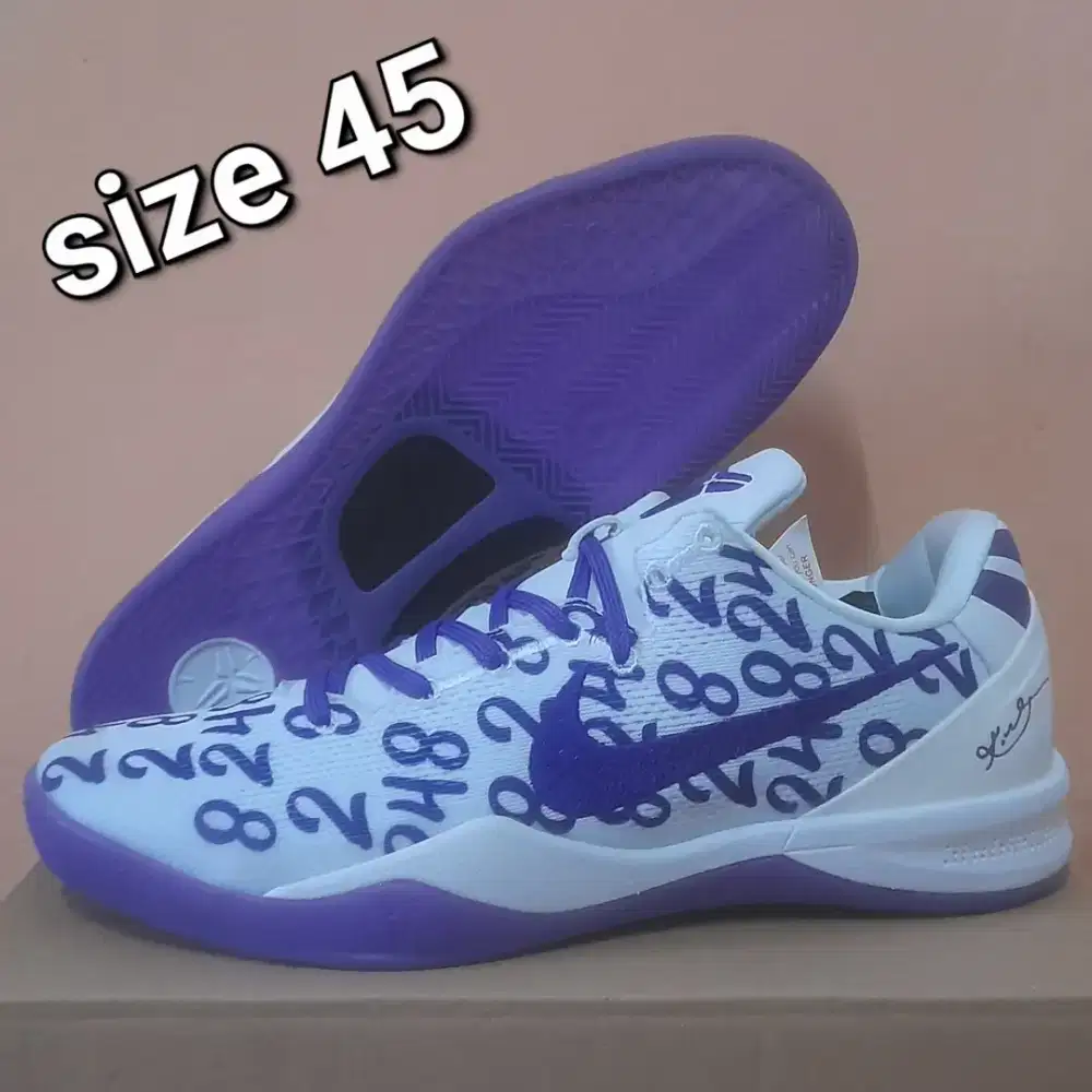 Sepatu basket nike kobe 8 protro court purple
