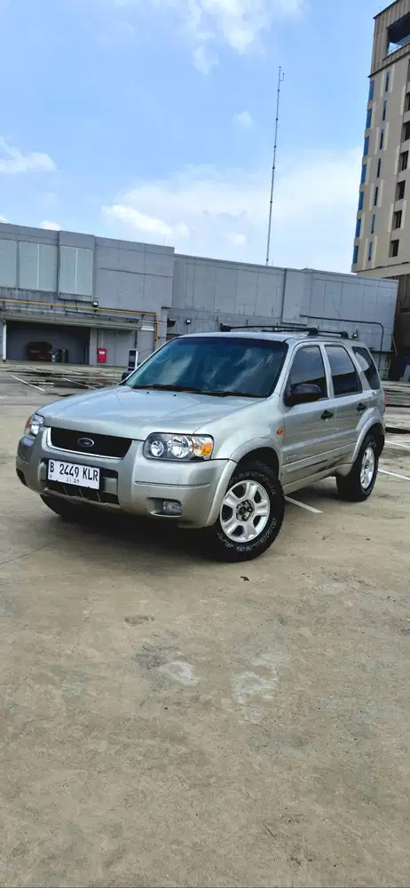 FORD ESCAPE XLT 2.3 2004 AUTOMATIC