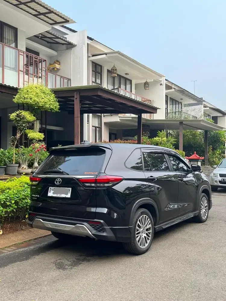 Innova Zenix HITAM 2.0 Bensin G mulus