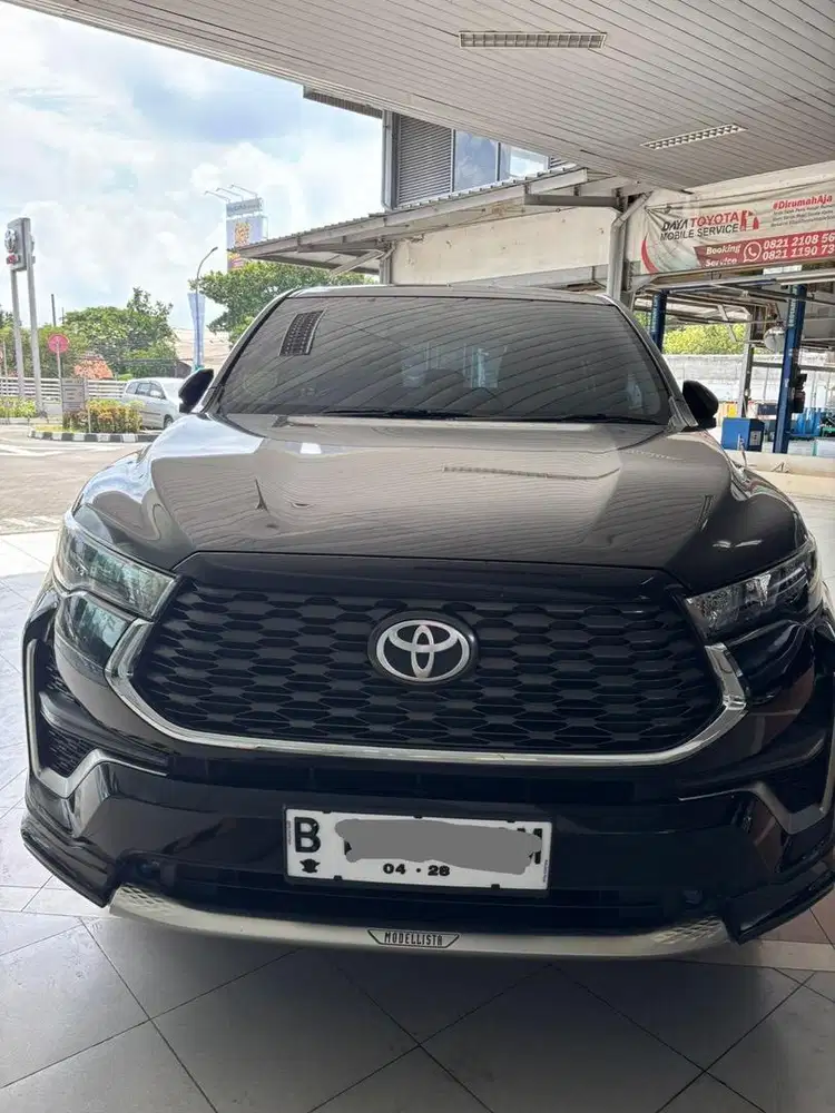 Innova Zenix HITAM 2.0 Bensin G mulus
