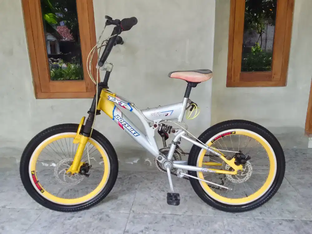 Sepeda MTB 20, anteb pengkuh