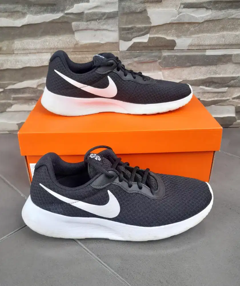Sepatu Running Nike Original