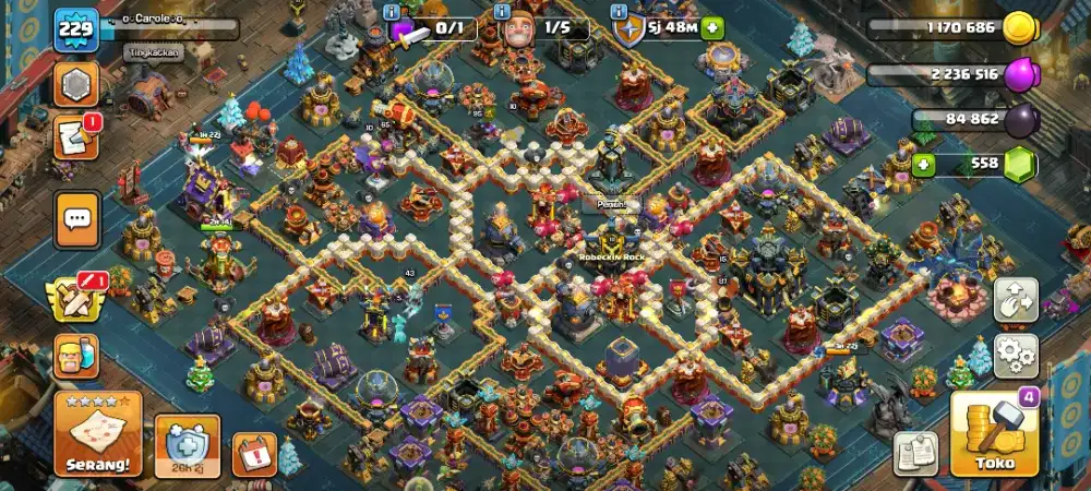 COC TH 17 semi max berlatar kapal laut
