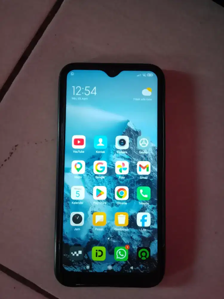 Redmi note 8 ram 4+1/64