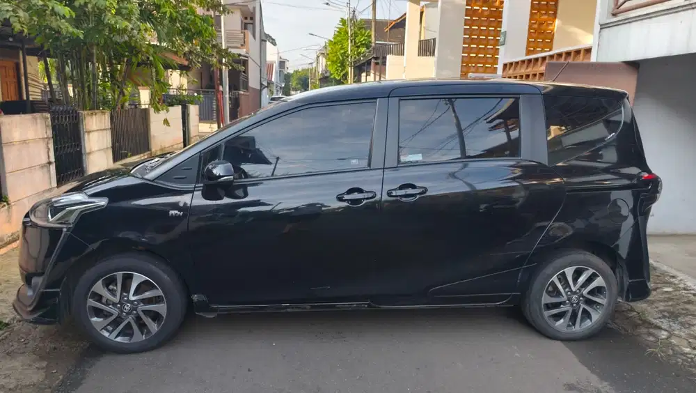 Toyota Sienta 2017 Bensin