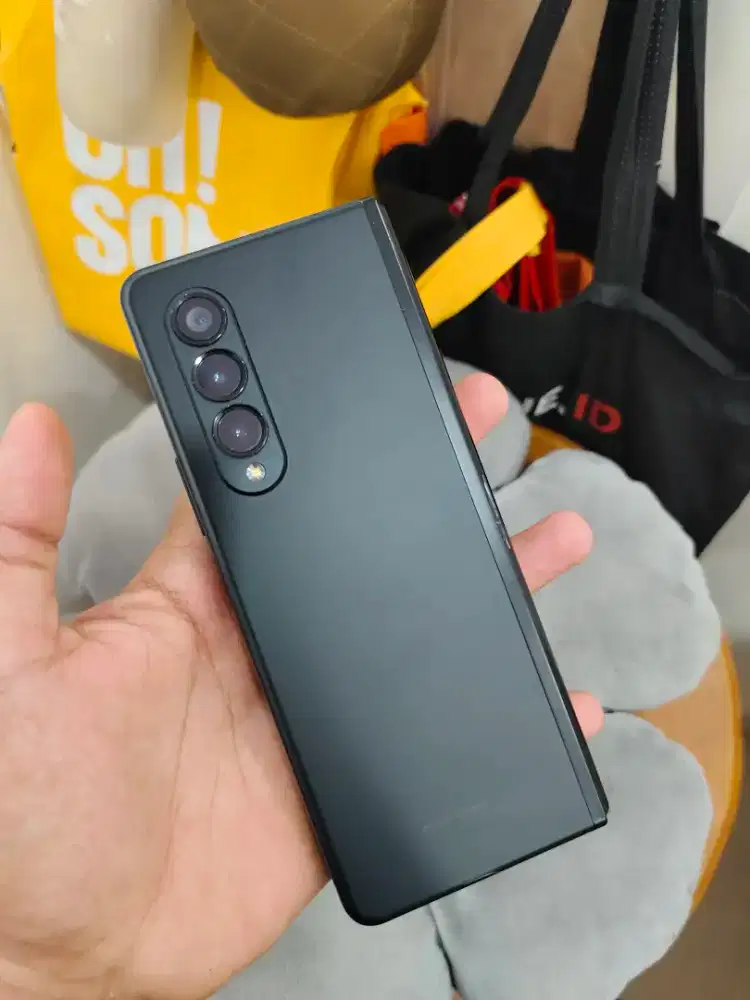 Samsung z pold 3 ram12/256 sein