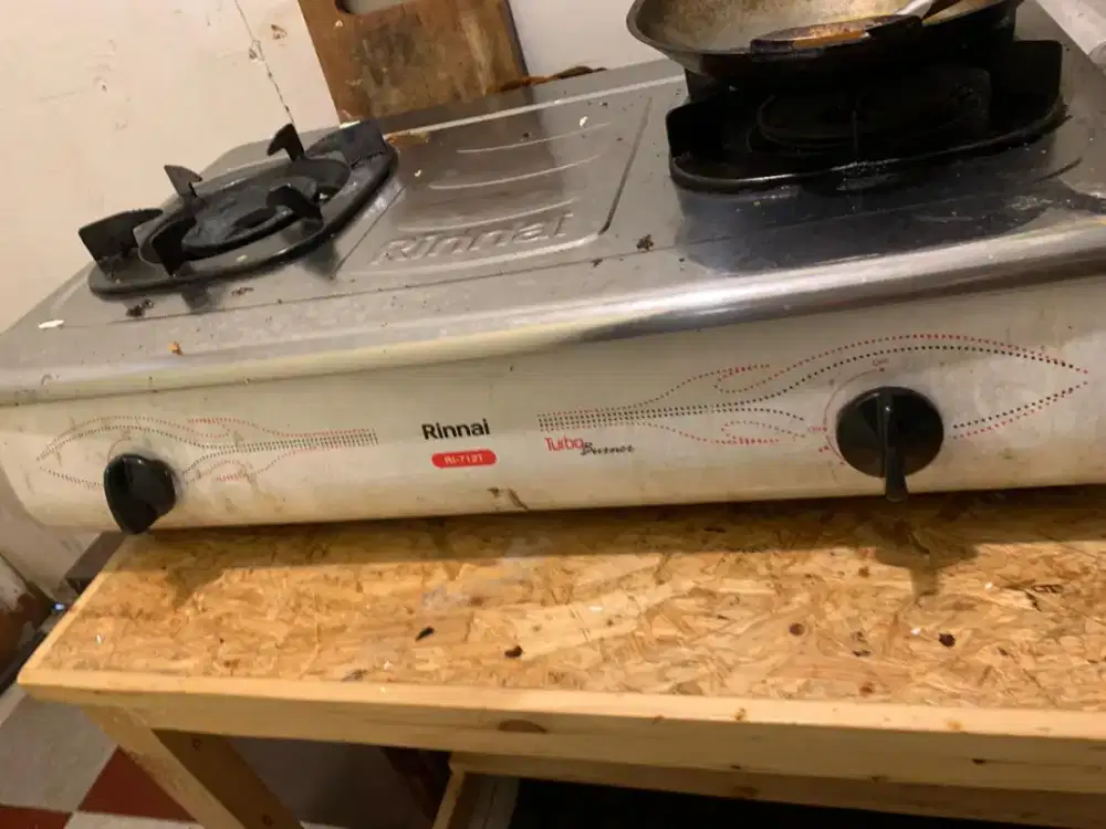 Kompor Rinai besar
